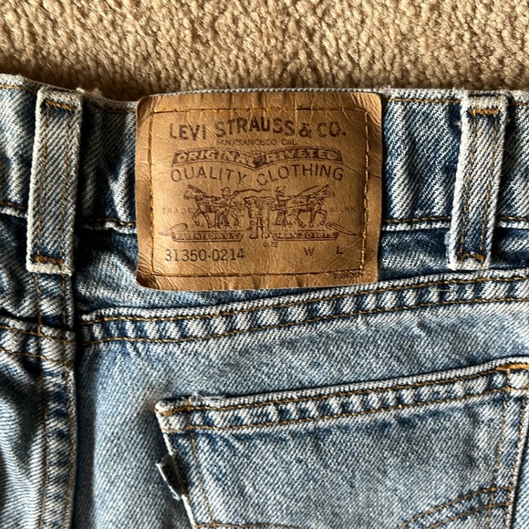 Kids Levi’s Jeans 550 Relaxed Fit Reg. Sz. 10, Machine Washable! - Picture 4 of 6